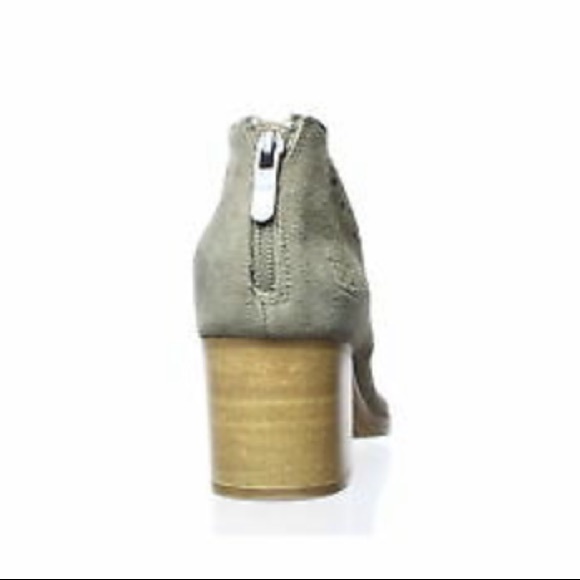 DIRTY LAUNDRY Suede Tessa Bootie - NEW - Picture 4 of 5